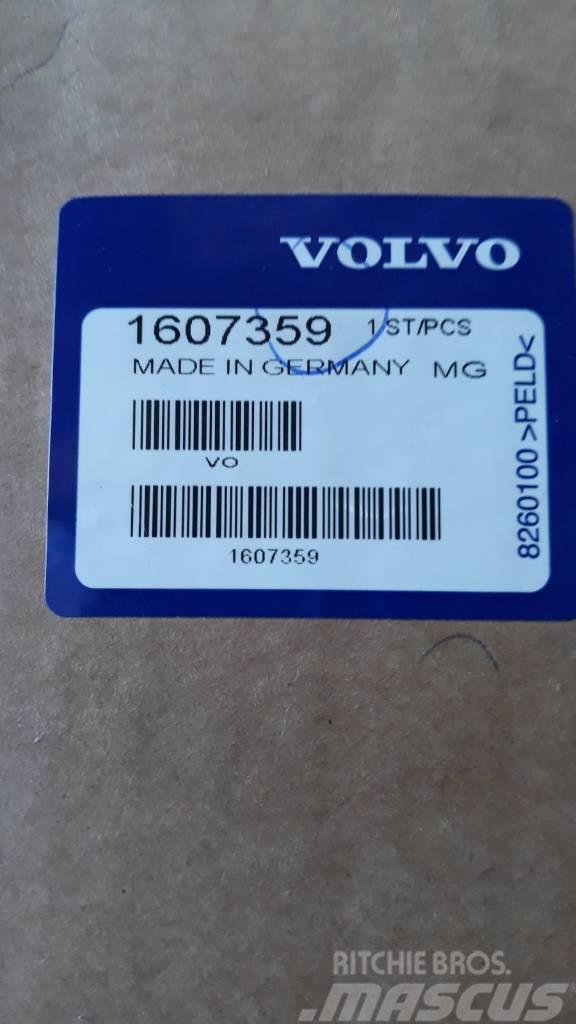 Volvo STEERING WHEEL 1607359 Cabinas e interior