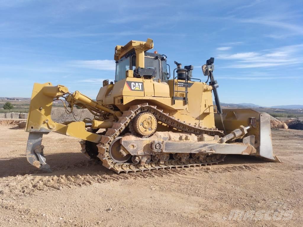 Caterpillar D 9 T Buldozer sobre oruga