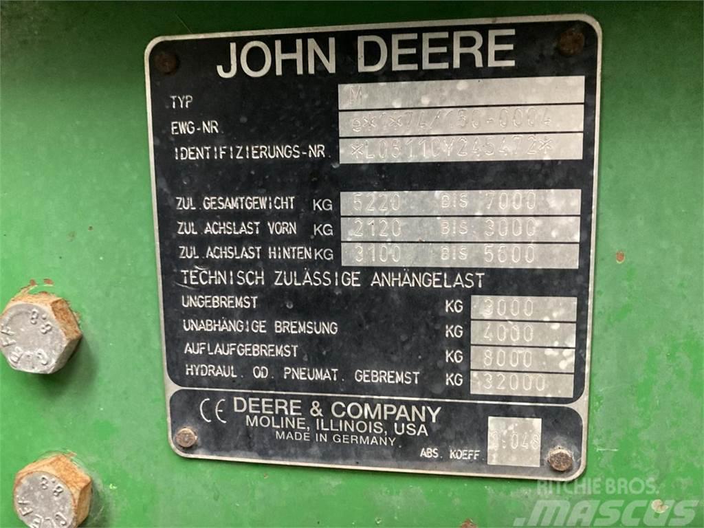 John Deere 6110 SE Tractores