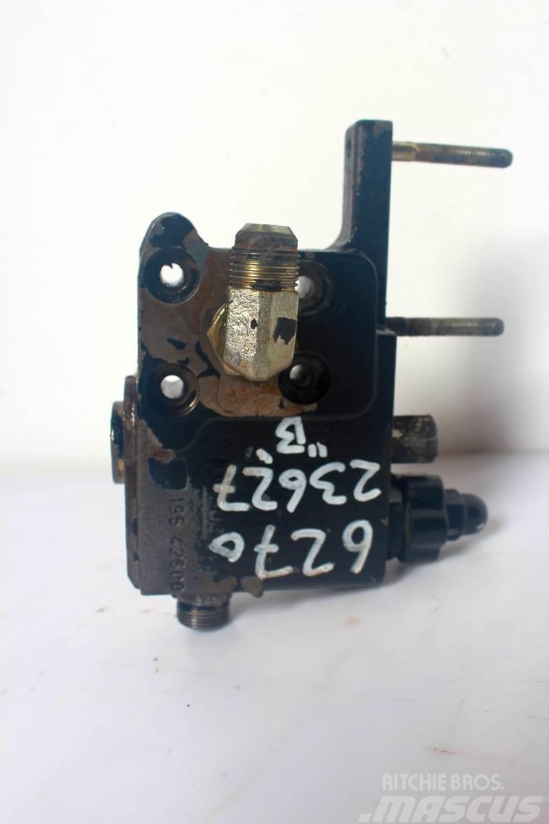 Massey Ferguson 6270 Remote control valve Hidráulicos