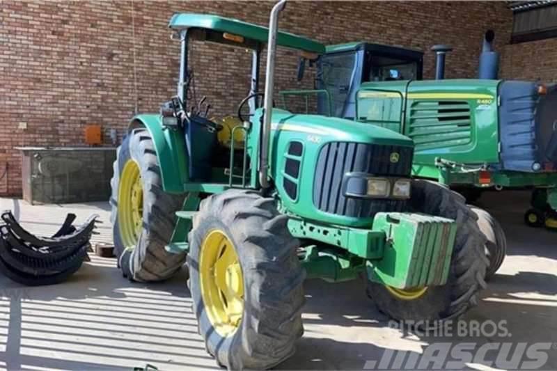 John Deere 6430 Tractores