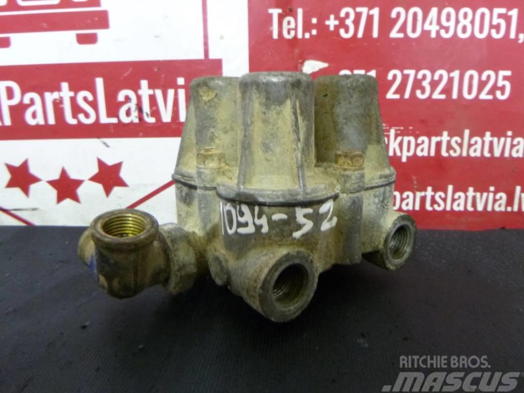 Volvo FH13 4-circuit safety valve AE4428 Motores