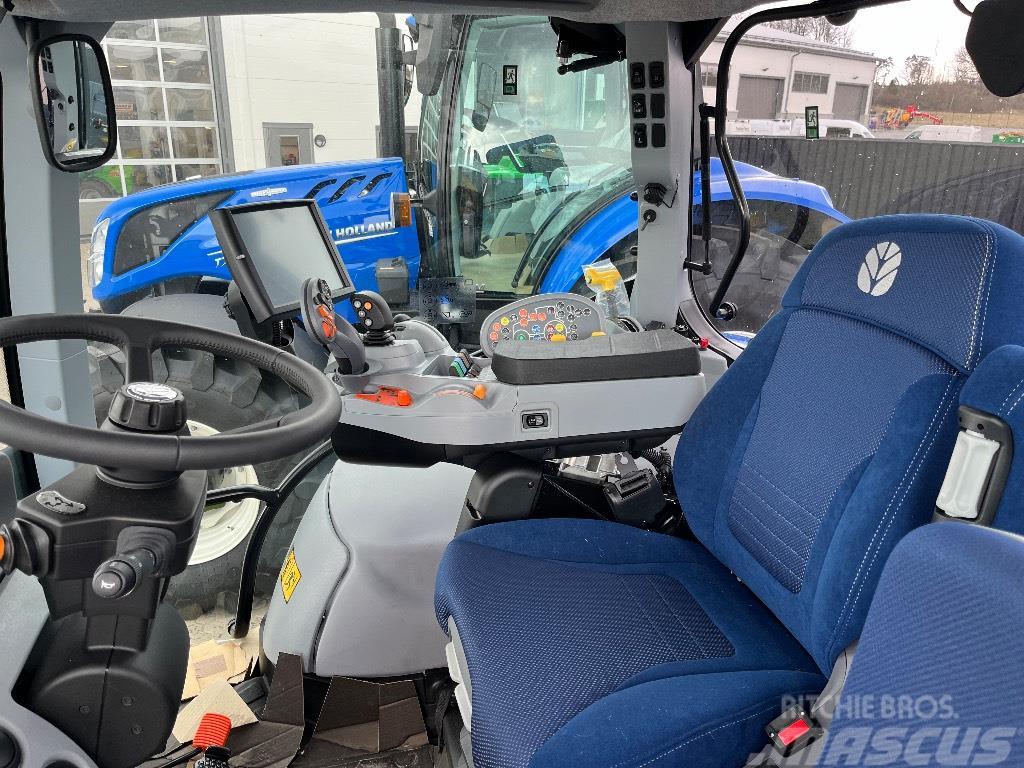 New Holland T6.180 Auto Command Omg. Lev Ränta 2.99% Tractores