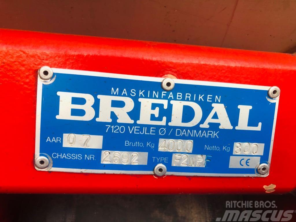 Bredal F2 3200 Remolques esparcidores de estiércol