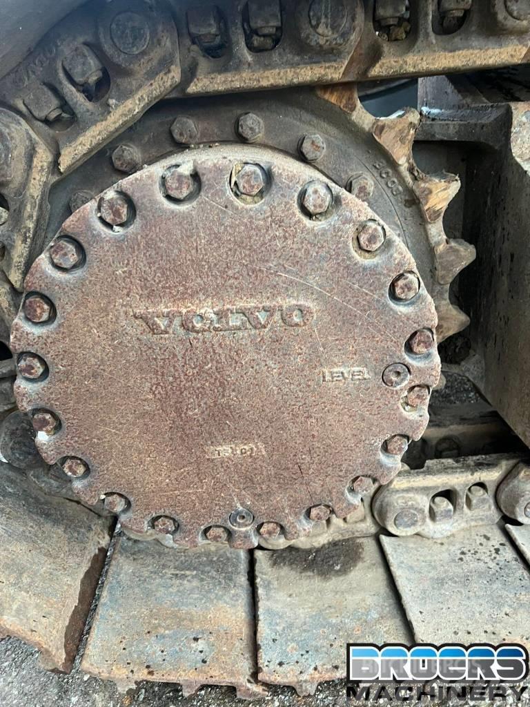Volvo ECR 235 D Excavadoras de cadenas