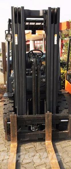 Doosan D25S-5 Carretillas diesel