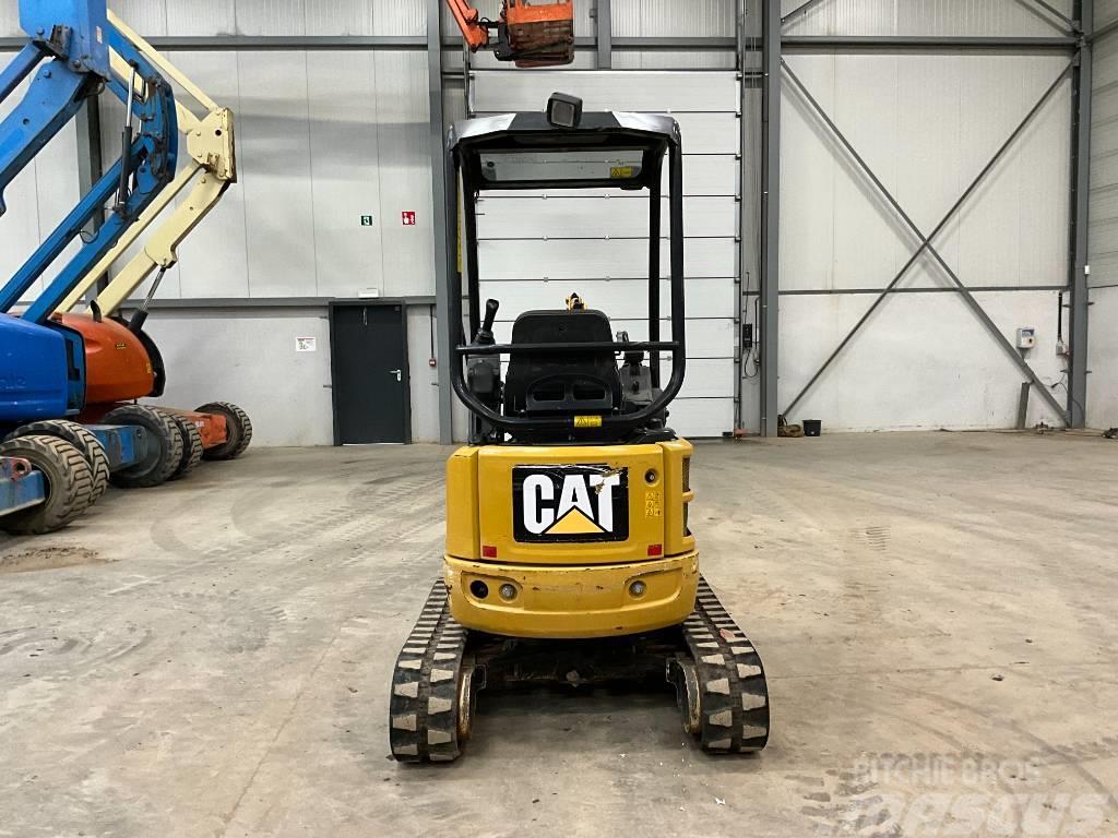 CAT 301.7 D CR Mini excavadoras < 7t