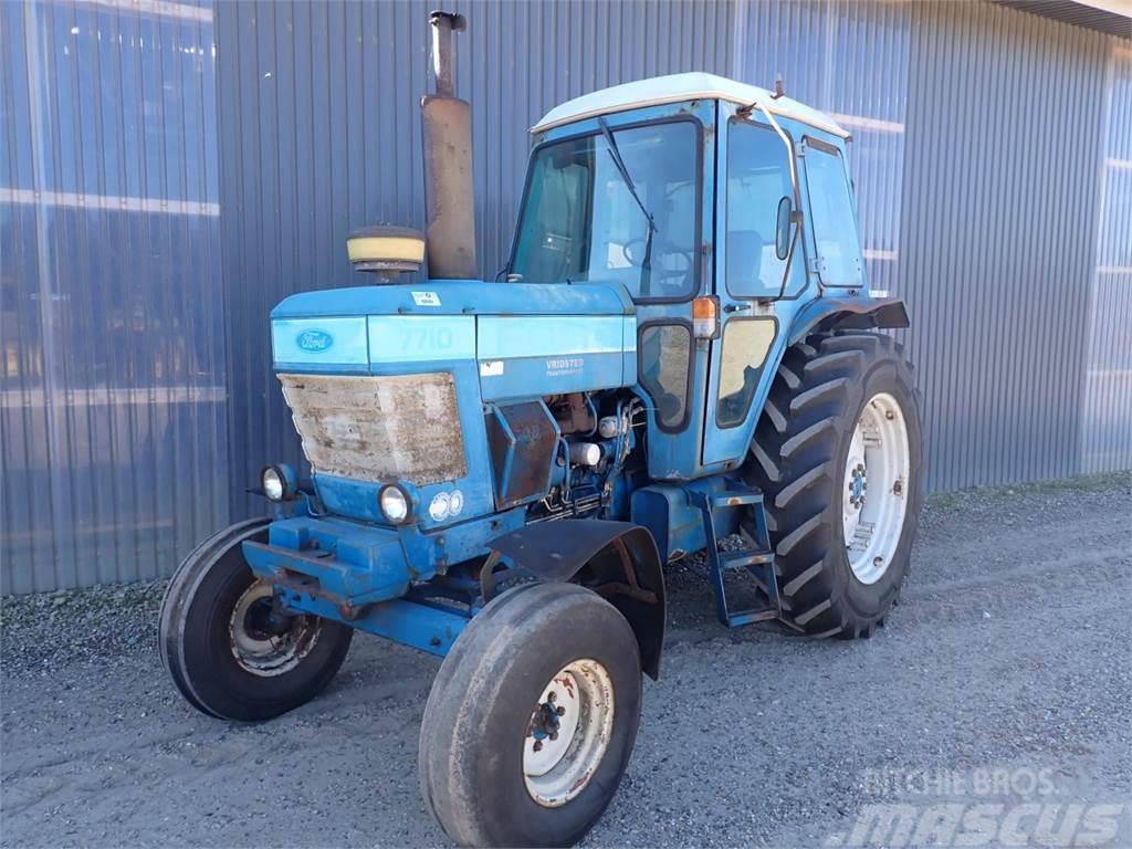 Ford 7710 Tractores