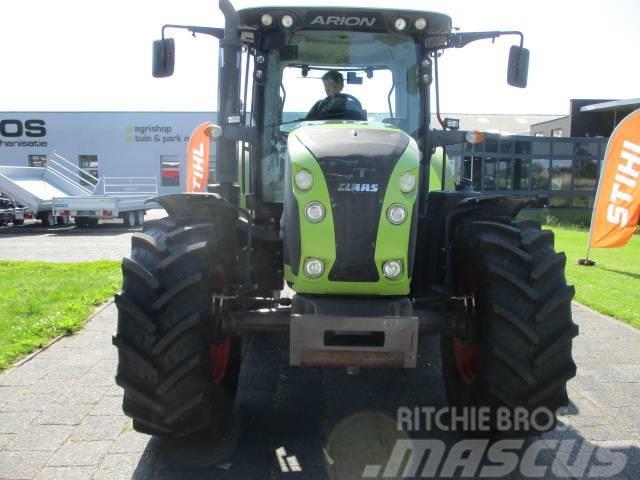 CLAAS Arion 520 Tractores