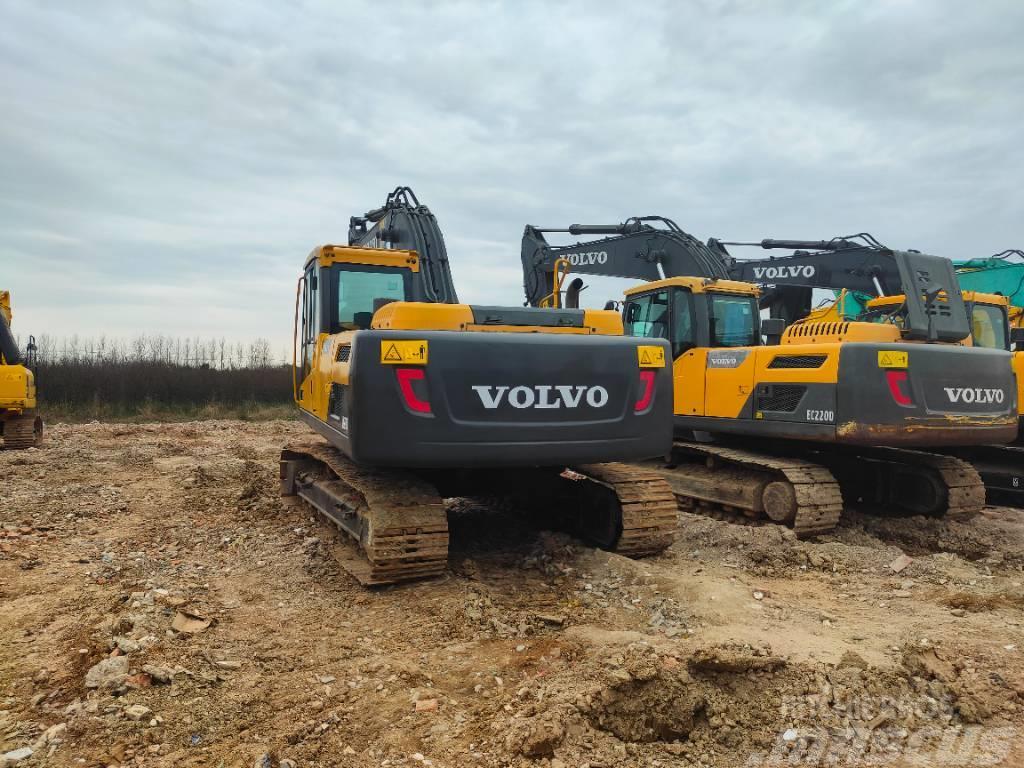 Volvo EC220D Excavadoras de cadenas