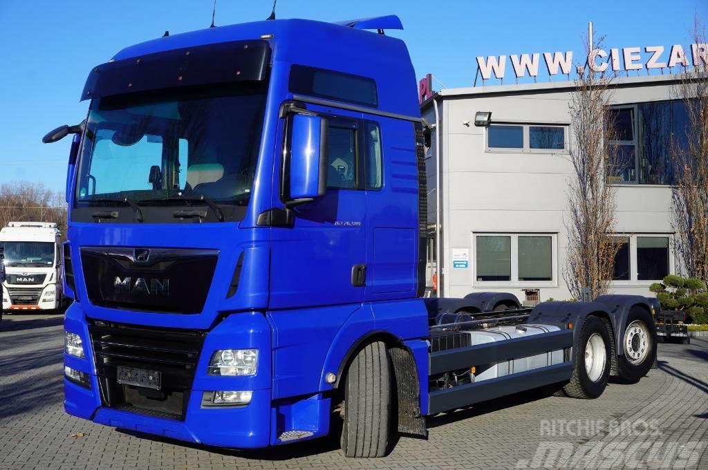 MAN TGX 26.500 6×2 / E6 / 2018 / steering and lifting Camiones chasis
