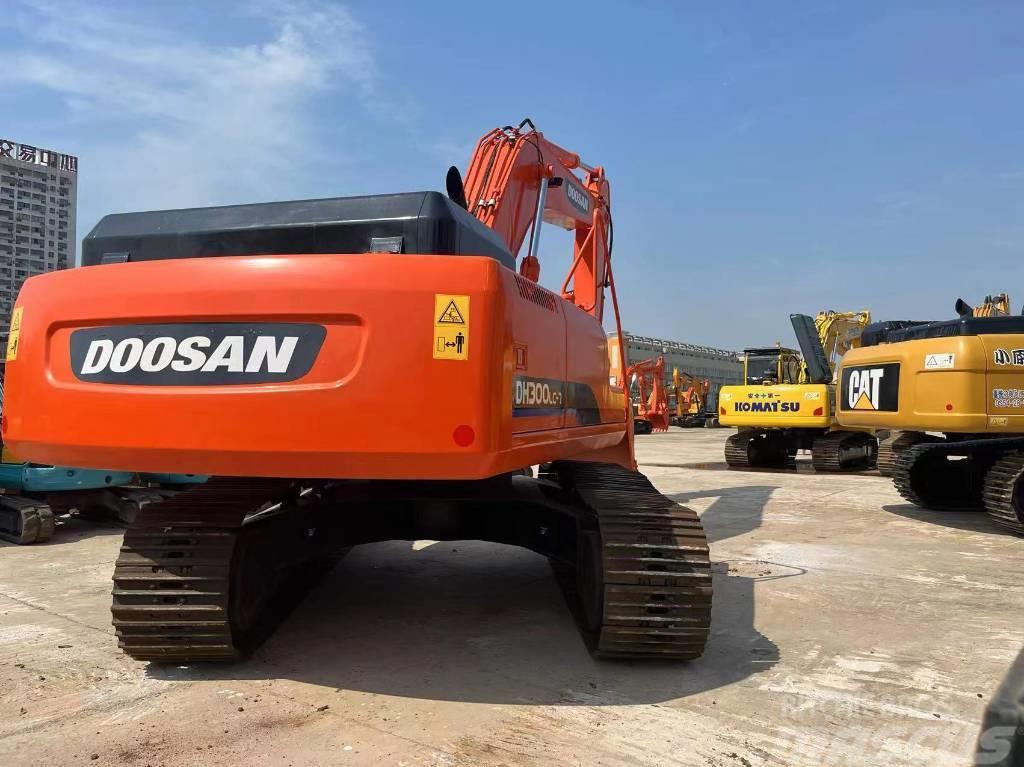 Doosan 300-7 Excavadoras de cadenas