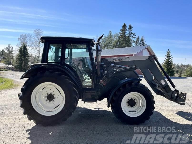 Valtra N141 HT Tractores