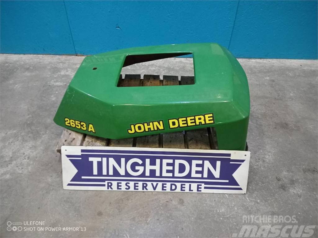 John Deere 2653A Motorhjelm AMT1652 Otros componentes