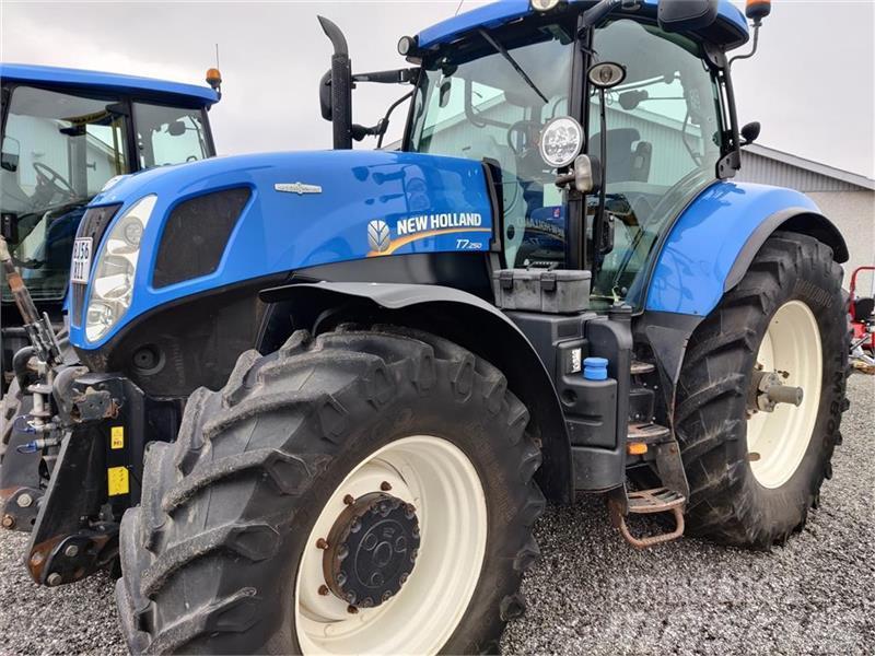 New Holland T7 250 Autocommand, front pto. Tractores