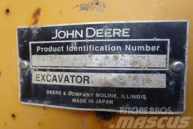 John Deere 225CLCRTS Excavadoras de cadenas