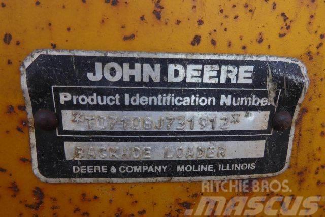 John Deere 710B Retrocargadoras