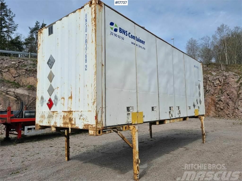  Container with side opening. Contenedores de transporte