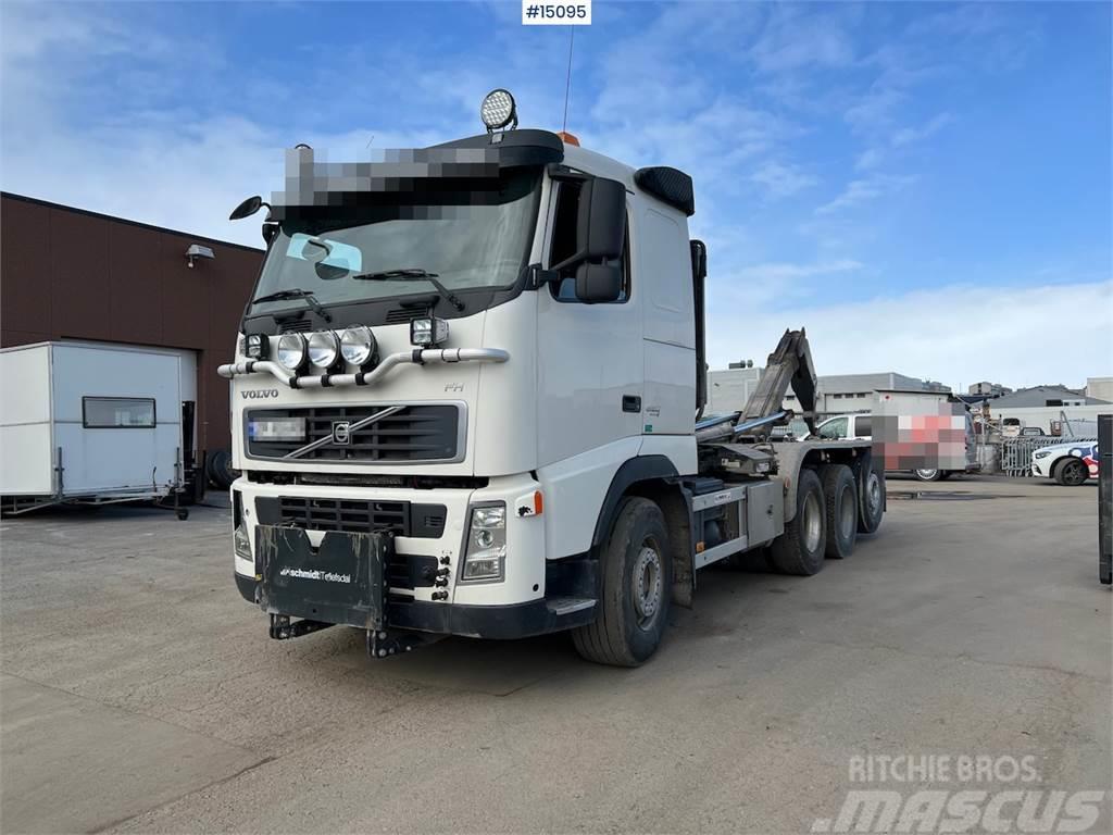 Volvo FH 520 8x4 tridem hook truck w/ plow rig Camiones polibrazo