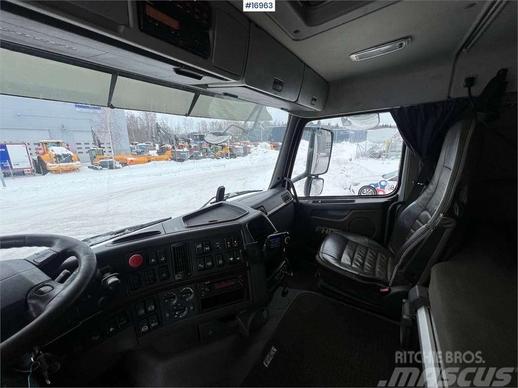 Volvo FH16 tridem hook truck w/ 24T Hiab Multilift hook  Camiones polibrazo