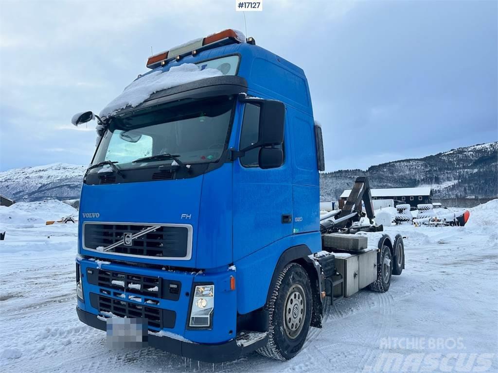 Volvo FH520 6x2 hook truck. Camiones polibrazo
