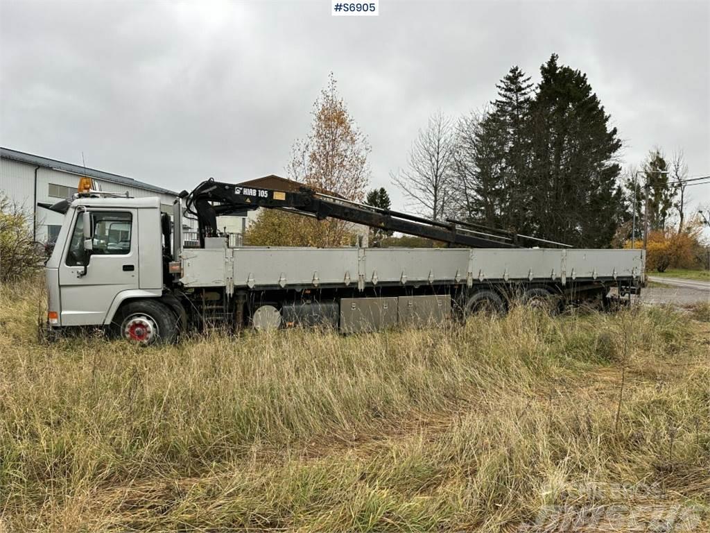 Volvo Crane truck FL10 with long flatbed (Rep. Object) Camiones grúa