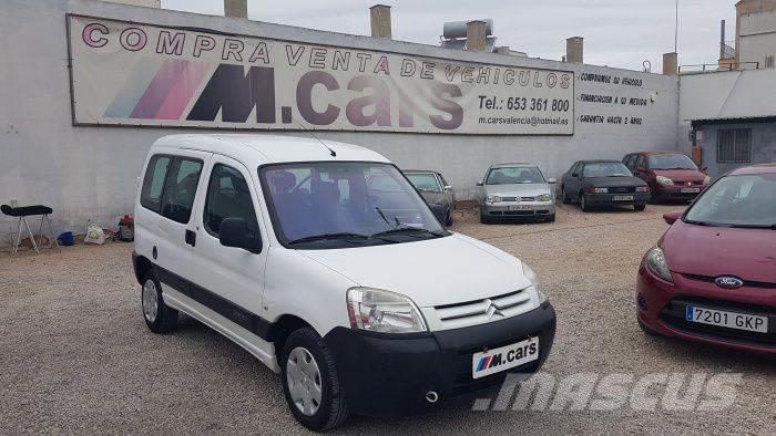 Citroën Berlingo Combi 1.6HDI Collection 75 Furgonetas /Furgón