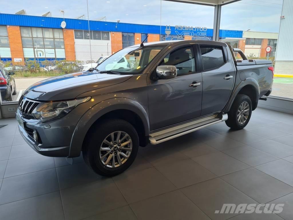 Mitsubishi L200 2.5DI-D Double Cab Motion Furgonetas /Furgón