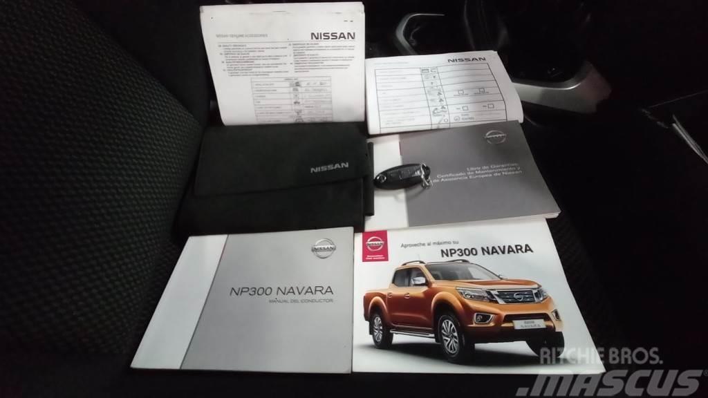 Nissan Navara 2.3dCi Doble Cabina Acenta Furgonetas /Furgón