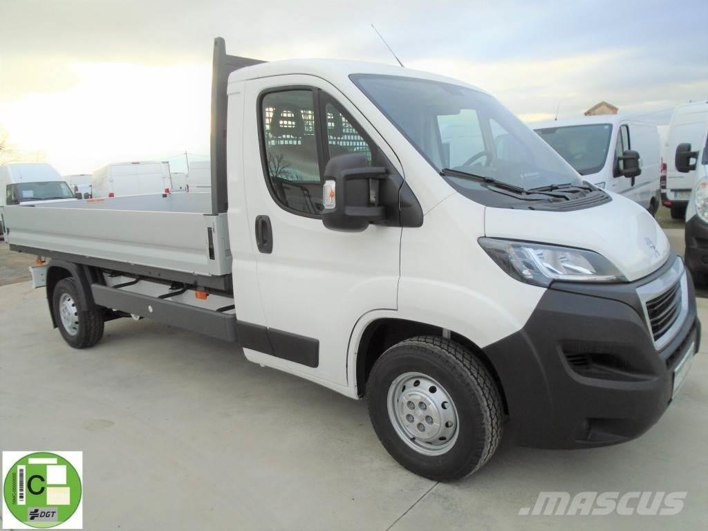 Peugeot Boxer Caja Cabina 2.2BlueHDI 335 L3 S&amp;S 140 Furgonetas /Furgón