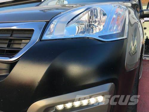 Peugeot Partner Tepee 1.6BlueHDI Outdoor 120 Furgonetas /Furgón