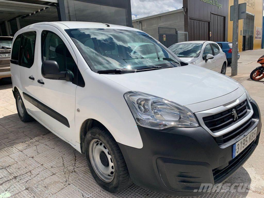 Peugeot Partner Tepee 1.6BlueHDI Access 75 Furgonetas /Furgón
