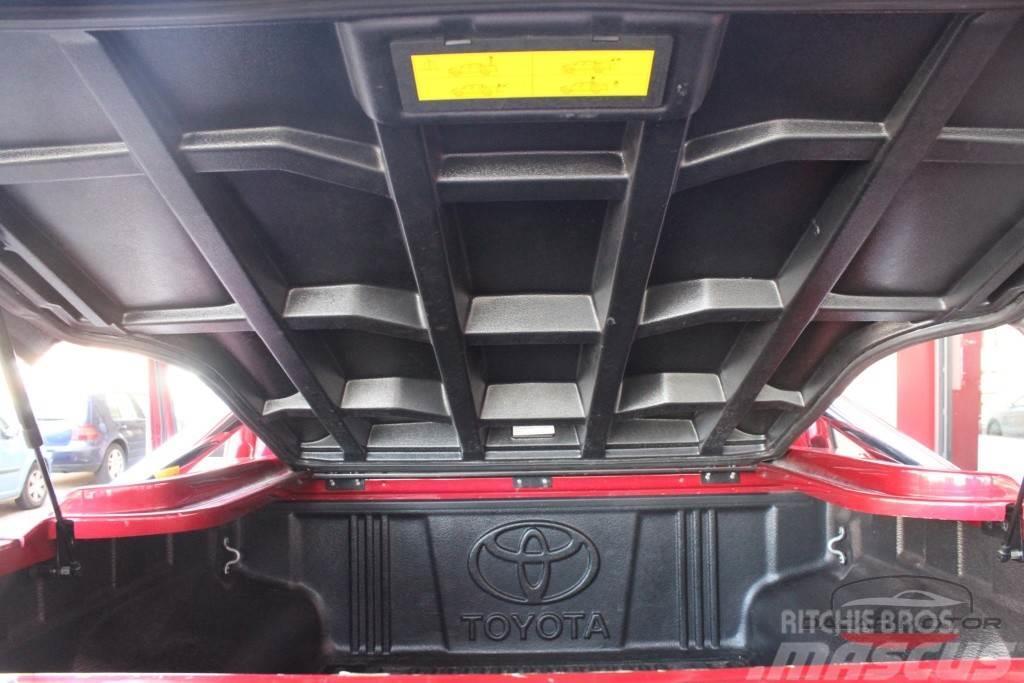 Toyota Hilux Cabina Doble VX Aut. Furgonetas /Furgón