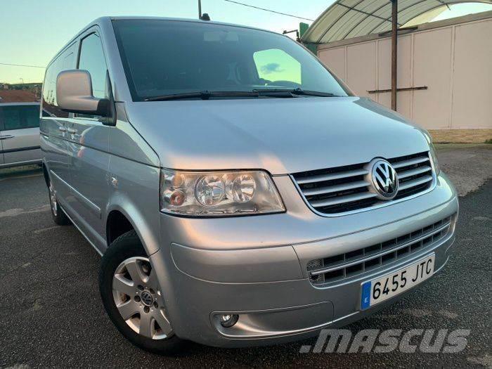 Volkswagen Multivan 2.5TDI Comfortline 174 Furgonetas /Furgón