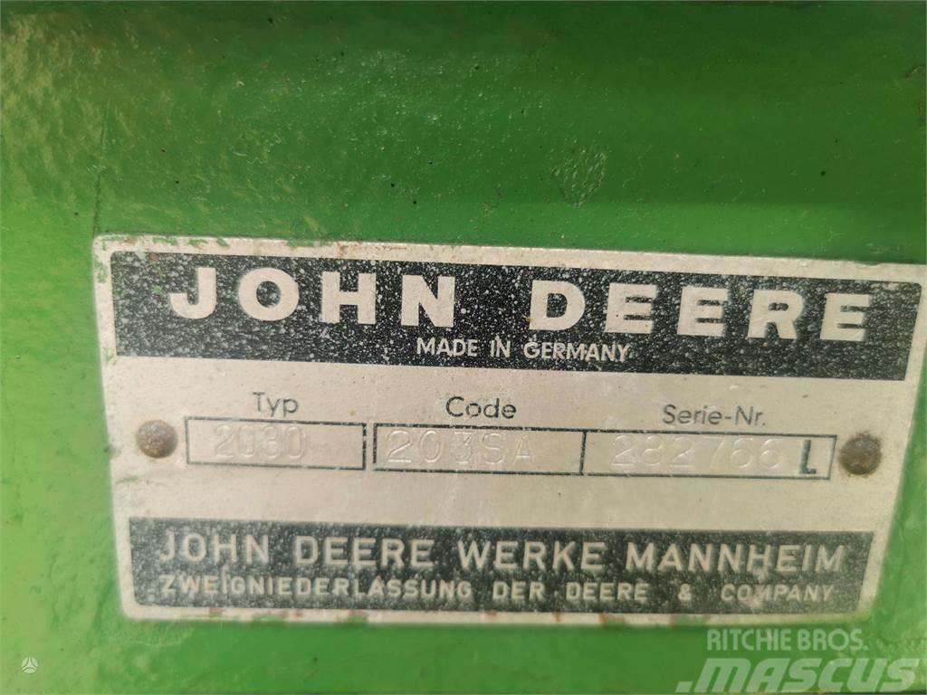 John Deere 2030 Tractores