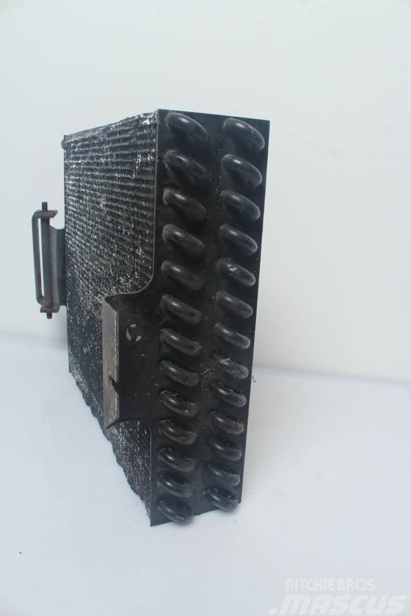 Case IH 5140 Condenser Motores