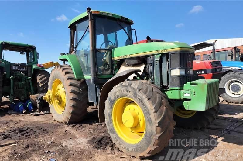 John Deere JD 7800 Tractor Now stripping for spares. Tractores