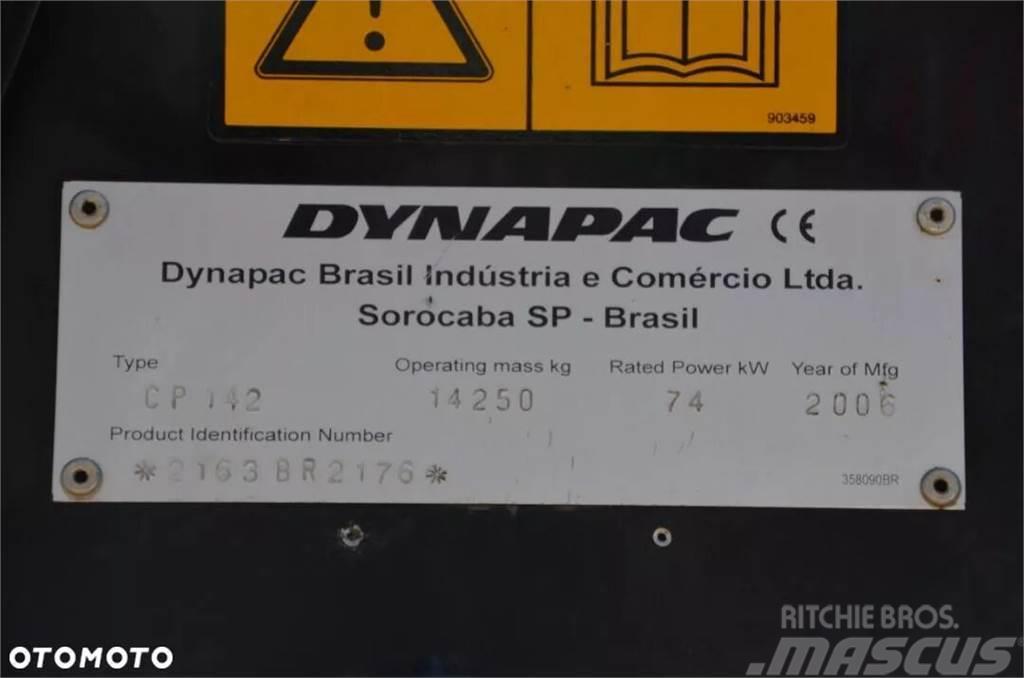 Dynapac CP 142 Rodillos sobre neumáticos