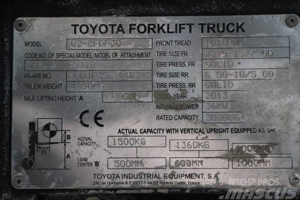 Toyota 02-8FDF30 Carretillas diesel