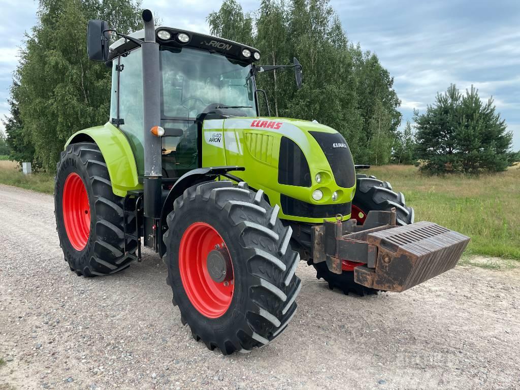 CLAAS Arion 640 Tractores