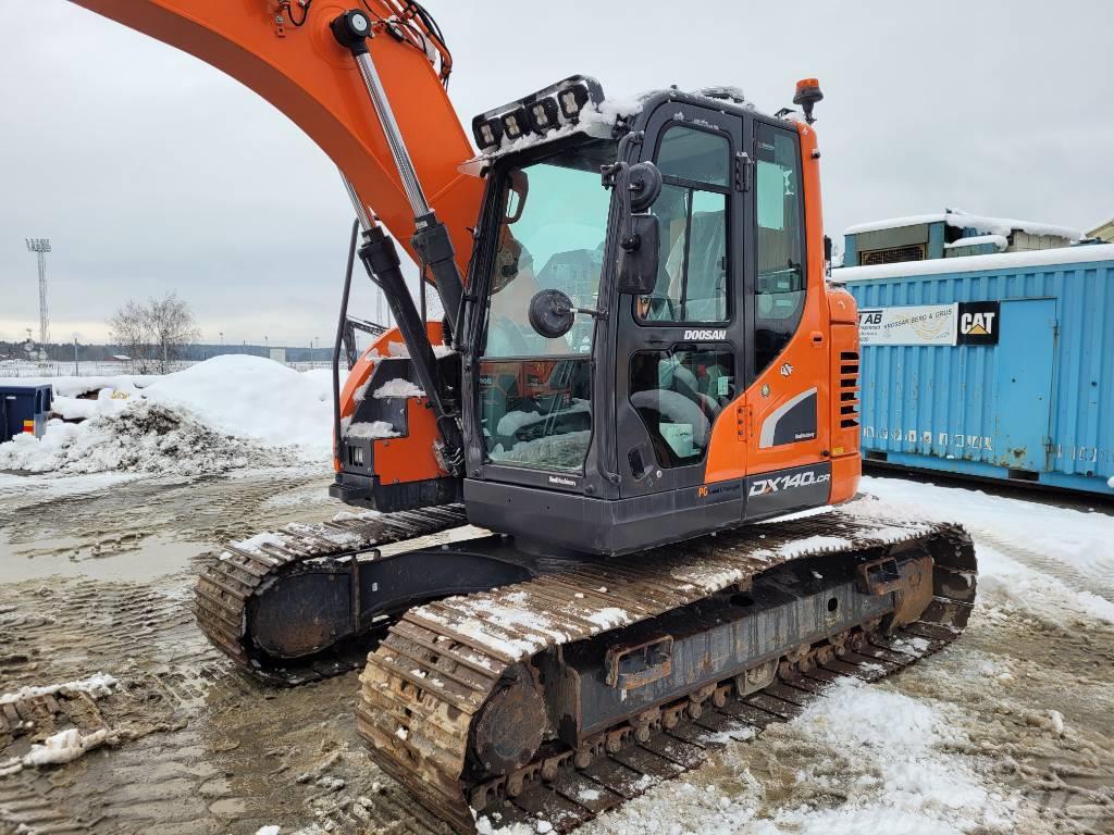 Doosan DX 140 LCR-5 , Begagnad SÄLJES Excavadoras de cadenas