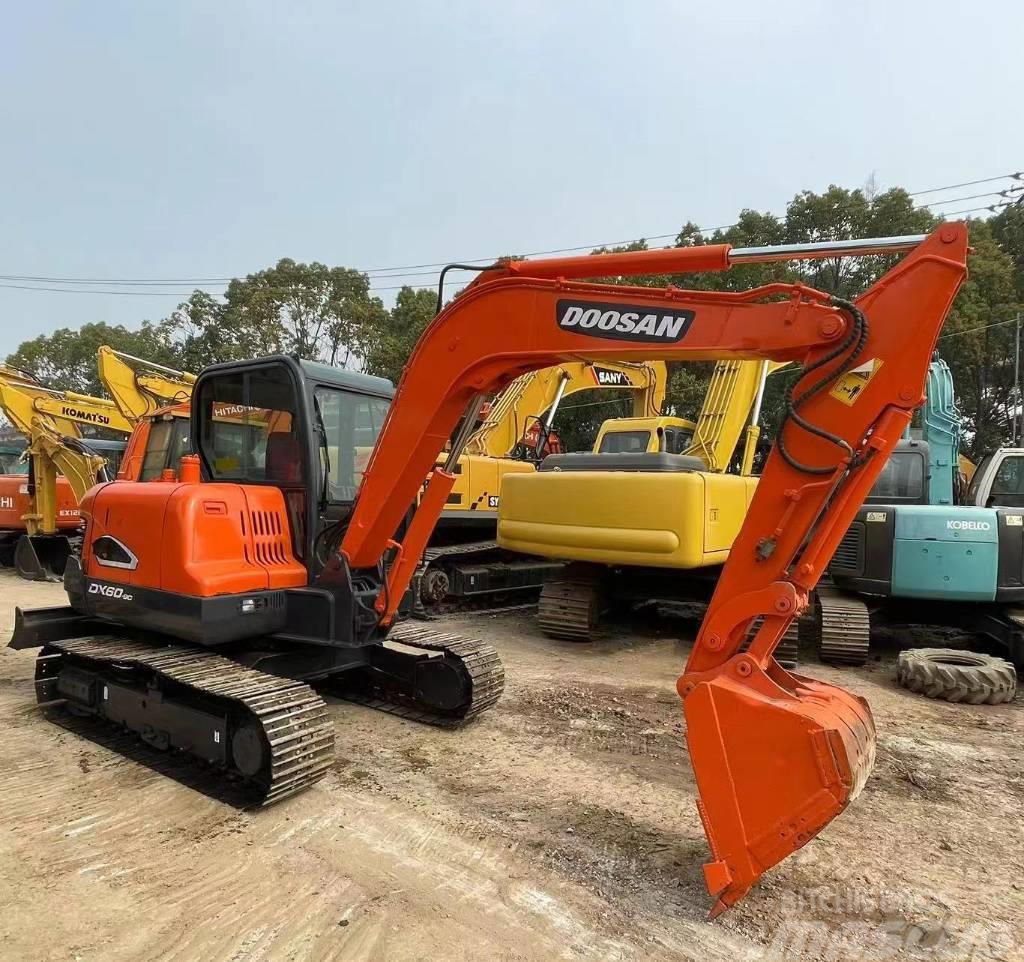Doosan DX 60 R Mini excavadoras < 7t