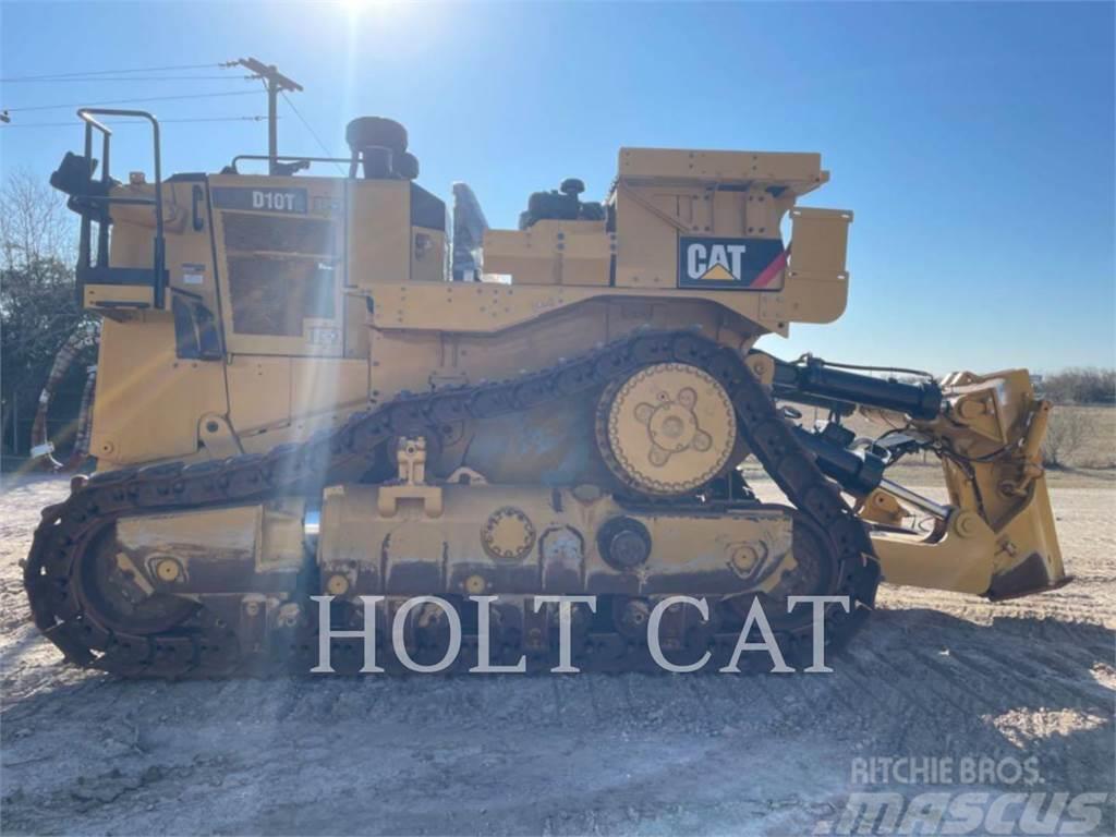CAT D10T Buldozer sobre oruga