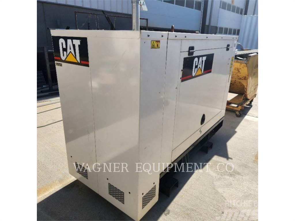 CAT D30-8 Generadores diesel