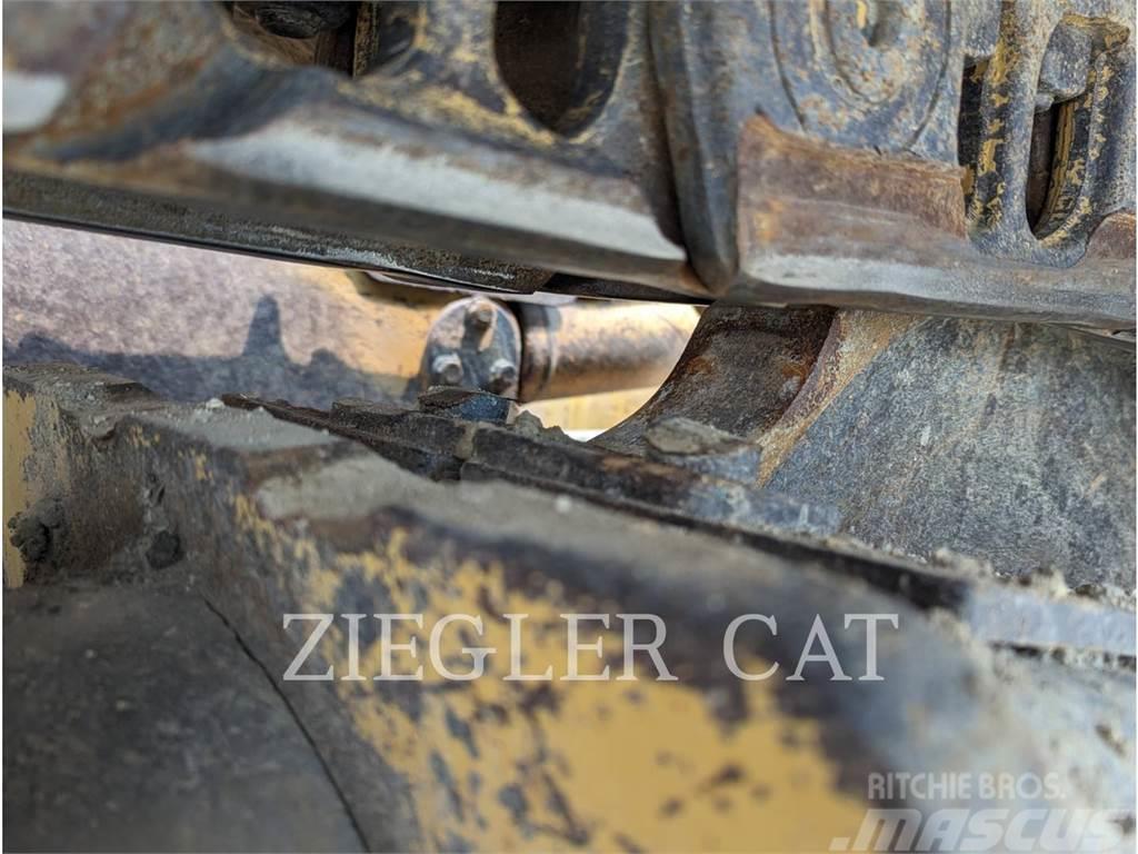 CAT D6N Buldozer sobre oruga