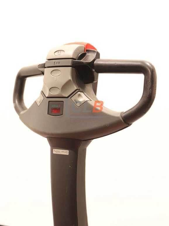 BT LWE 180 Levio Transpaletas Electricas