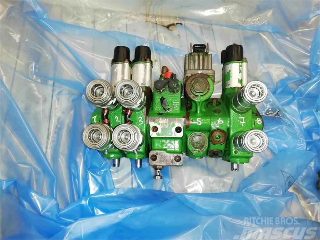 John Deere 6920 Remote control valve Hidráulicos