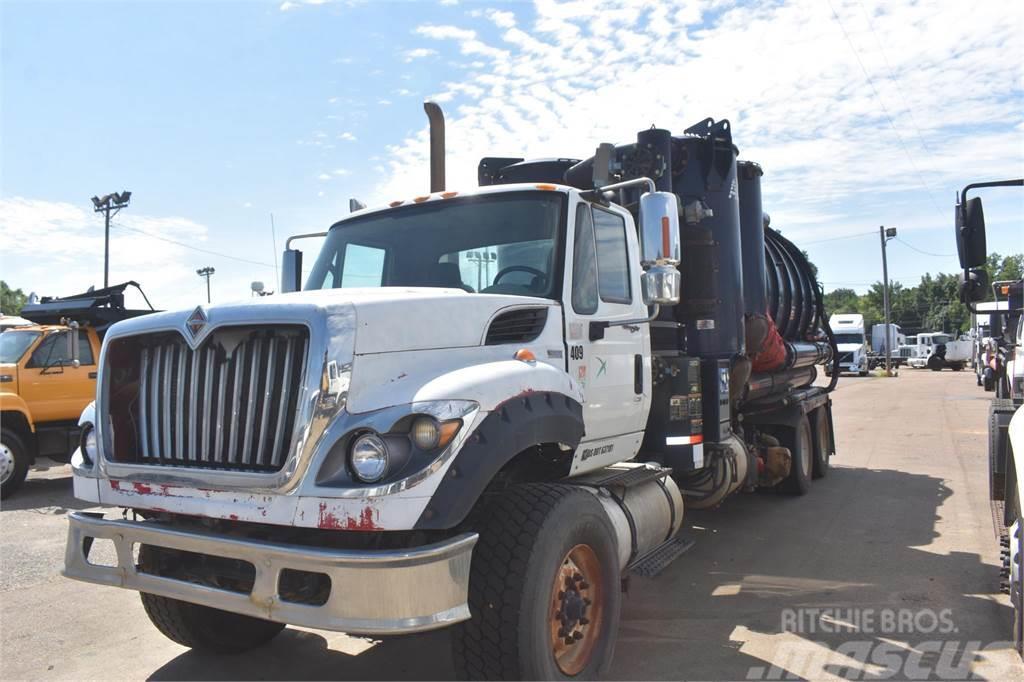 International WORKSTAR 7600 Camiones cisterna