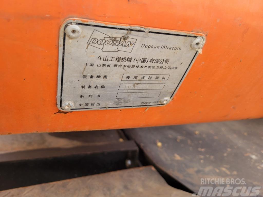 Doosan DH 150 W-7 Excavadoras de ruedas