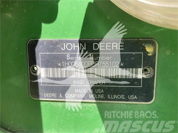 John Deere 640D Cabezales de cosechadoras combinadas